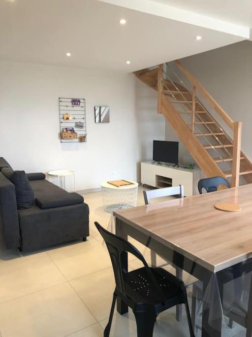 Le Logis Du Chesnot Apartment Saint-Quentin-sur-le-Homme ภายนอก รูปภาพ